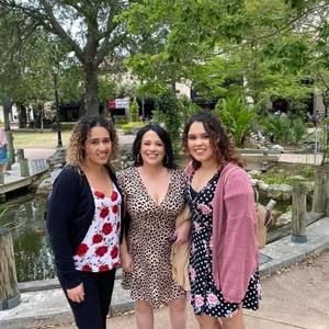 Meet your Posher, Maria